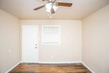 Main picture of 2811 43rd St