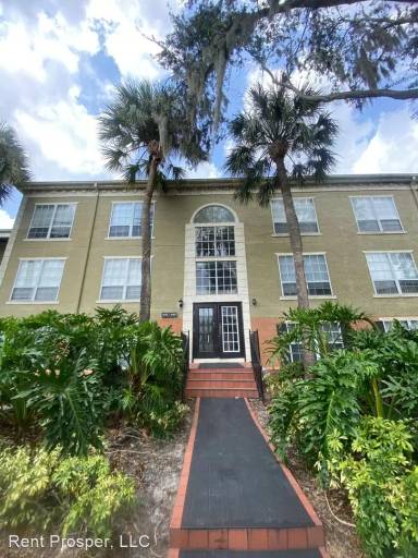 Main picture of Cypress Pointe at Lake Orlando Condominium