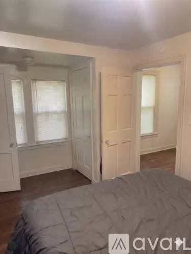 Main picture of 119 N Hamilton St
