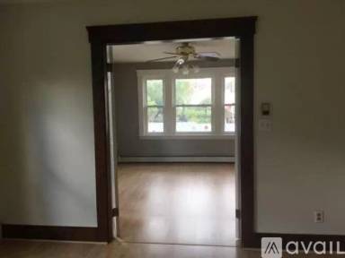 Main picture of 4 Farese Rd