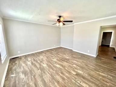 Main picture of 3512 Triana Blvd SW