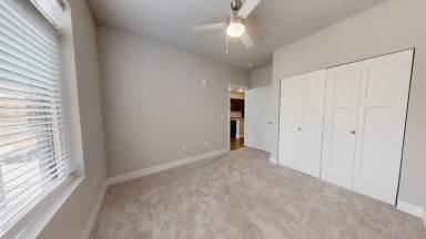 Main picture of 408 W Church St - 118