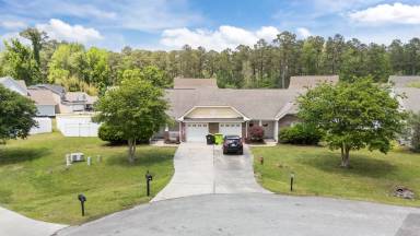 Main picture of 218 Kestrel Ct