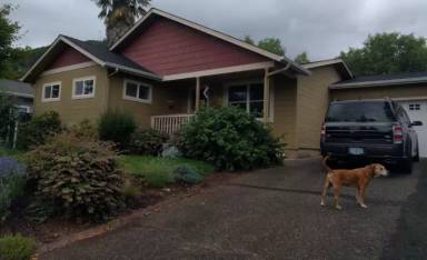 Main picture of 723 NE Piedmont Ave