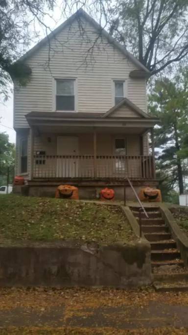 Main picture of 38 Quimby St NE