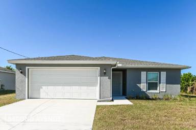 Main picture of 1728 NW 11th Ct