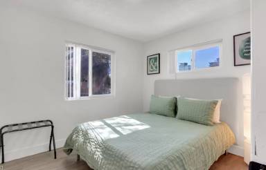 Main picture of 1632 J St