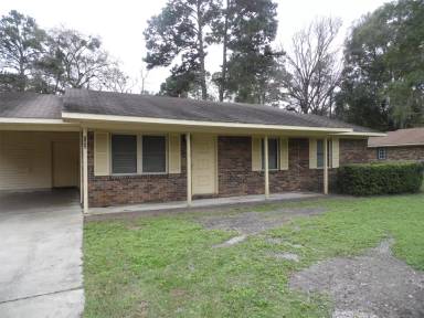 Main picture of 114 Spruce Rd