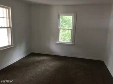 Main picture of 3664 Wells St