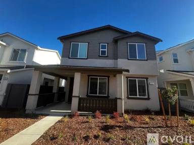 Main picture of 2195 Grady Cir