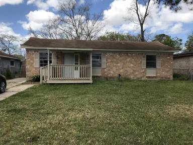 Main picture of 1824 Cardinal Dr