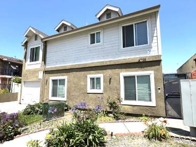 Main picture of 4735 Bancroft St