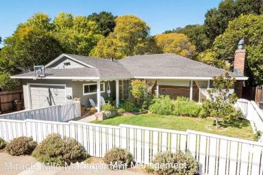 Main picture of 25 San Gabriel Dr