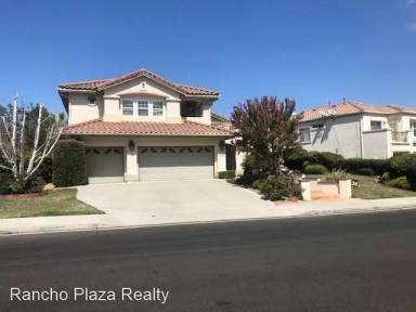 Main picture of 32100 Via Seron