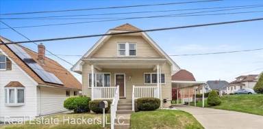 Main picture of 2635 3rd St