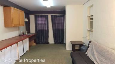 Main picture of 1650 1/2 28th Ave N