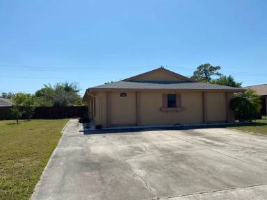 Main picture of 2316 SE 6th Ter