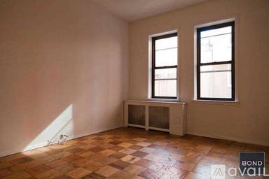 Main picture of 235 West 22nd Street