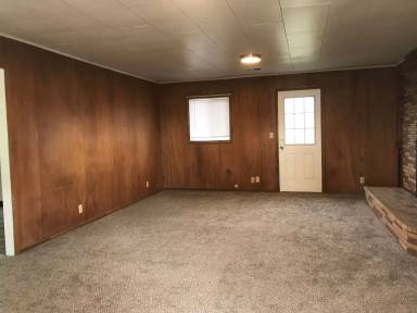 Main picture of 136 NE B St