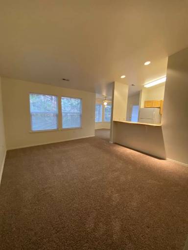 Main picture of Intrepid 4972 ** - 202