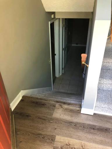 Main picture of 415 Greenland Ln