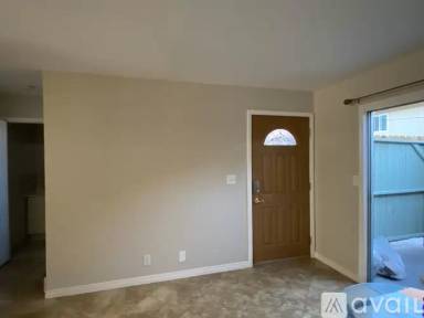 Main picture of 4305 Walnut St