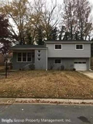 Main picture of 7704 Cayuga Ave