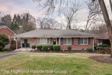 Main picture of 833 Gardenia Ln