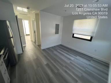 Main picture of 1245 Crenshaw Blvd