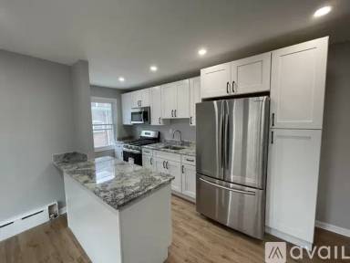 Main picture of 144 Greenwood Rd