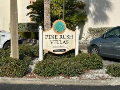 Main picture of 511 99th Ave N