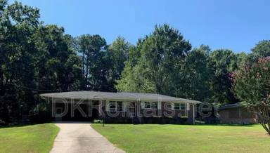 Main picture of 3460 Estes Dr