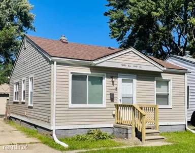 Main picture of 8477 Prospect Ave