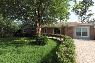 Main picture of 566 Cruiser Ln