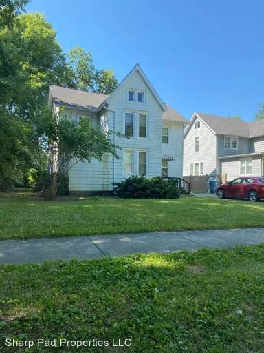 Main picture of 1101 W Church St