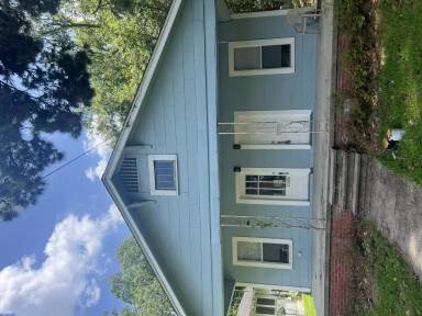 Main picture of 307 Conti St