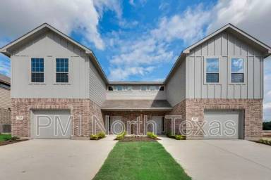 Main picture of 413 Wrangler Ln