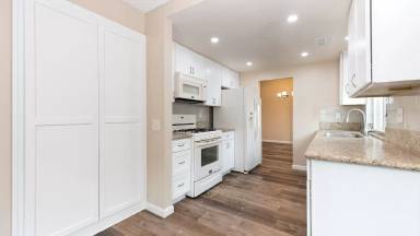 Main picture of 7242 Canyon Hill Way