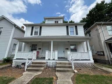 Main picture of 307 Moore St