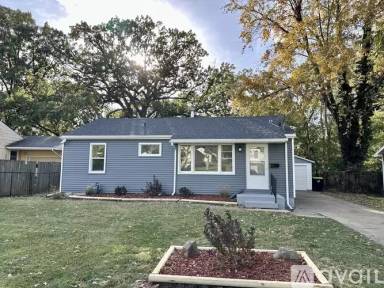 Main picture of 51 7th Dr