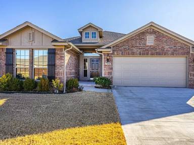 Main picture of 2300 NW 191st Ct
