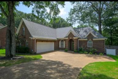 Main picture of 285 Great Falls Rd