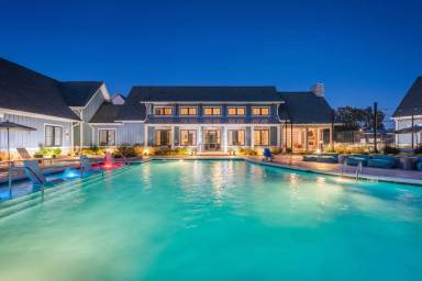 Main picture of Taylor Farms