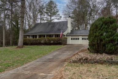 Main picture of 143 Stone Mill Ln NW