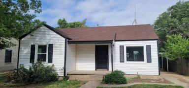 Main picture of 910 S Rusk St