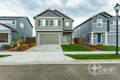Main picture of 124 S 88th Dr