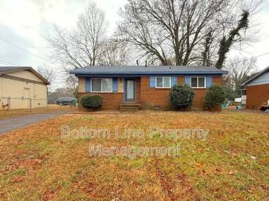 Main picture of 205 Edgegreen Dr
