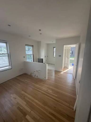 Main picture of 276 Lebanon St