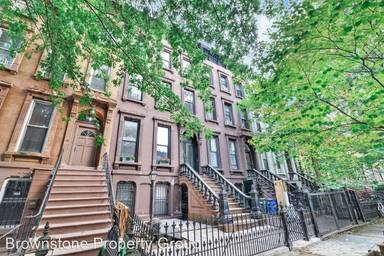 Main picture of 486 Willoughby Ave