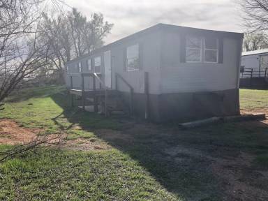 Main picture of 400 26th Street